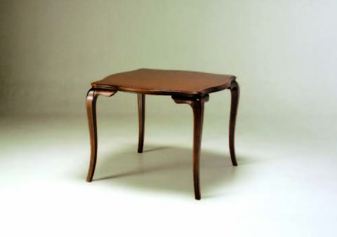 dinig table900-antiqe.jpg