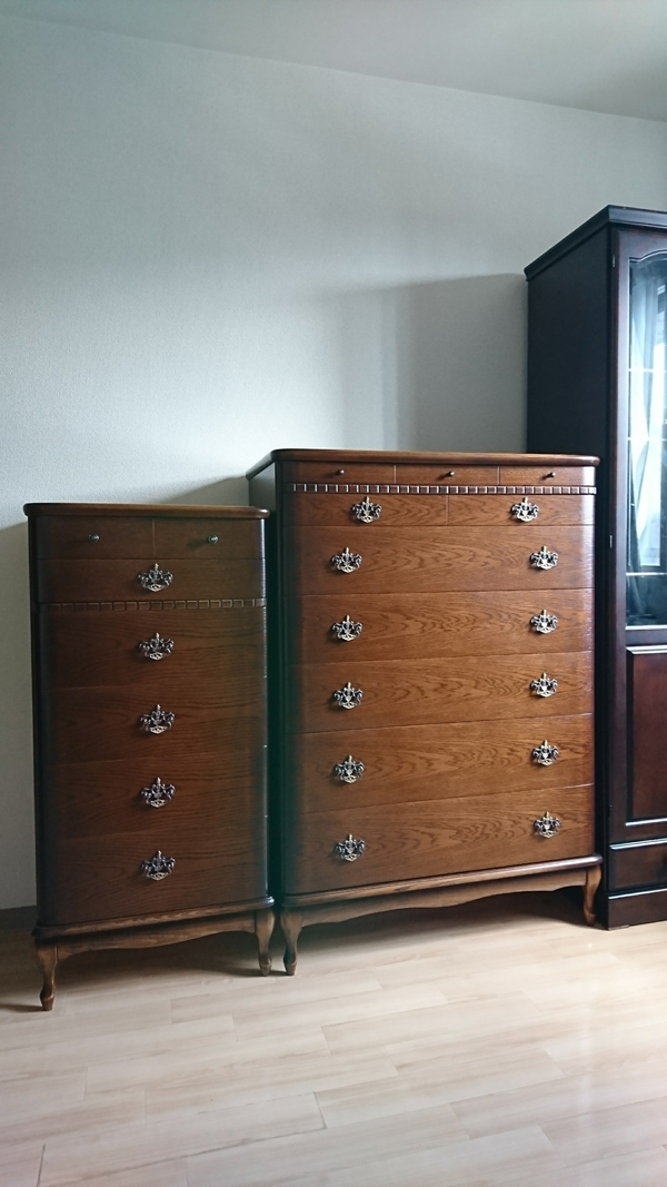 お気に入りのアンティーク家具 - 鏡台・ドレッサーの専門店 大川の田中